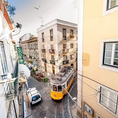 Sao Vicente - Alfama District Лиссабон